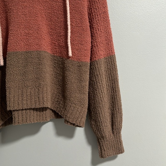 Soft color block hooded sweater - Picture 3 of 6